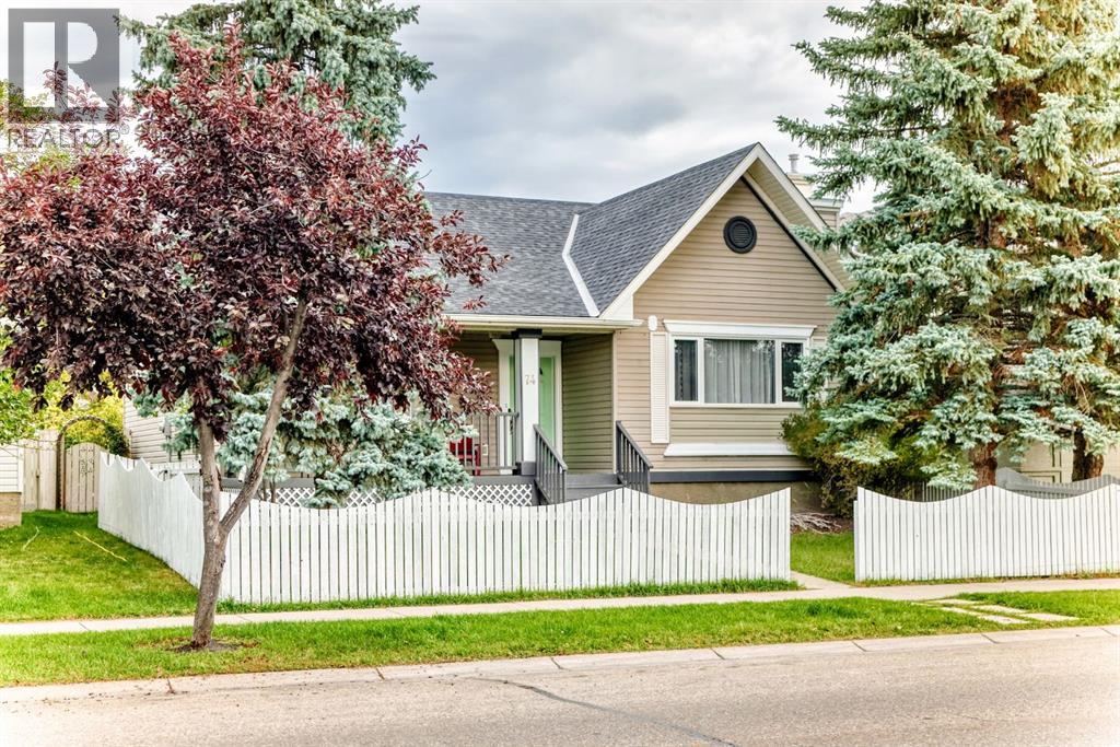 74 Cimarron Drive, Okotoks, Alberta, T1S1R9, Okotoks, Alberta — photo 2 of 5