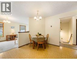 Bedroom - 1620 47 Street Sw, Calgary, AB T3C2C8 Photo 7