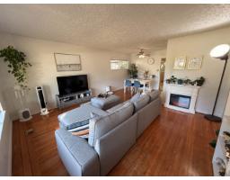 13063 103a Avenue, Surrey, BC V3T1S4 Photo 6