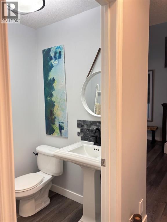 Listing photo – 3407 50B Street Close, Camrose