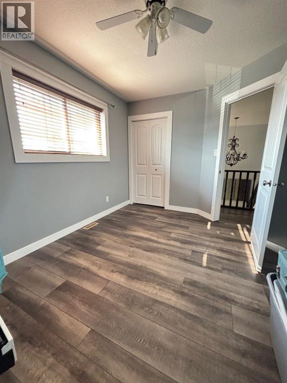 Listing photo – 3407 50B Street Close, Camrose