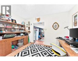8344 47 Avenue NW - photo 22