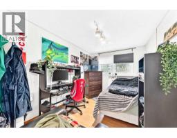 8344 47 Avenue NW - photo 16