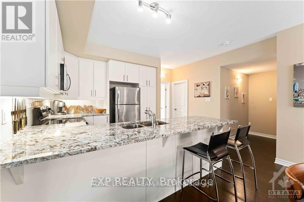 236 PEMBINA PRIVATE, Ottawa — photo 10