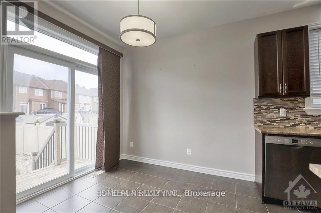 206 BROXBURN CRESCENT, Ottawa — photo 12