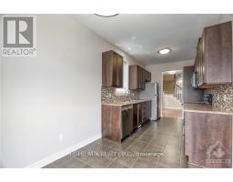 Kitchen - 206 Broxburn Crescent, Ottawa, ON K2J0N7 Photo 13