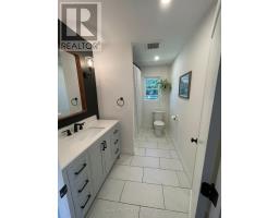 Kitchen - B - 27 Jacksons Point Avenue, Georgina, ON L0E1L0 Photo 7