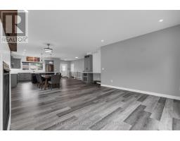 46 Brick Pond Road, Severn, ON L0K1E0 Photo 16