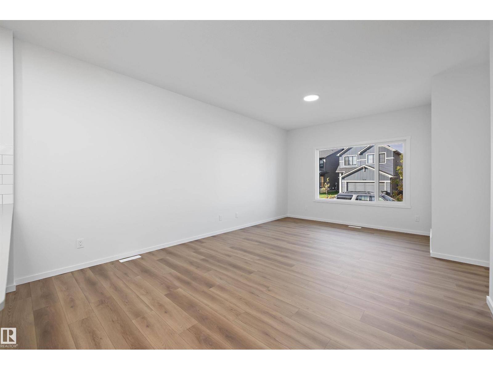9103 Elves LO NW - 8