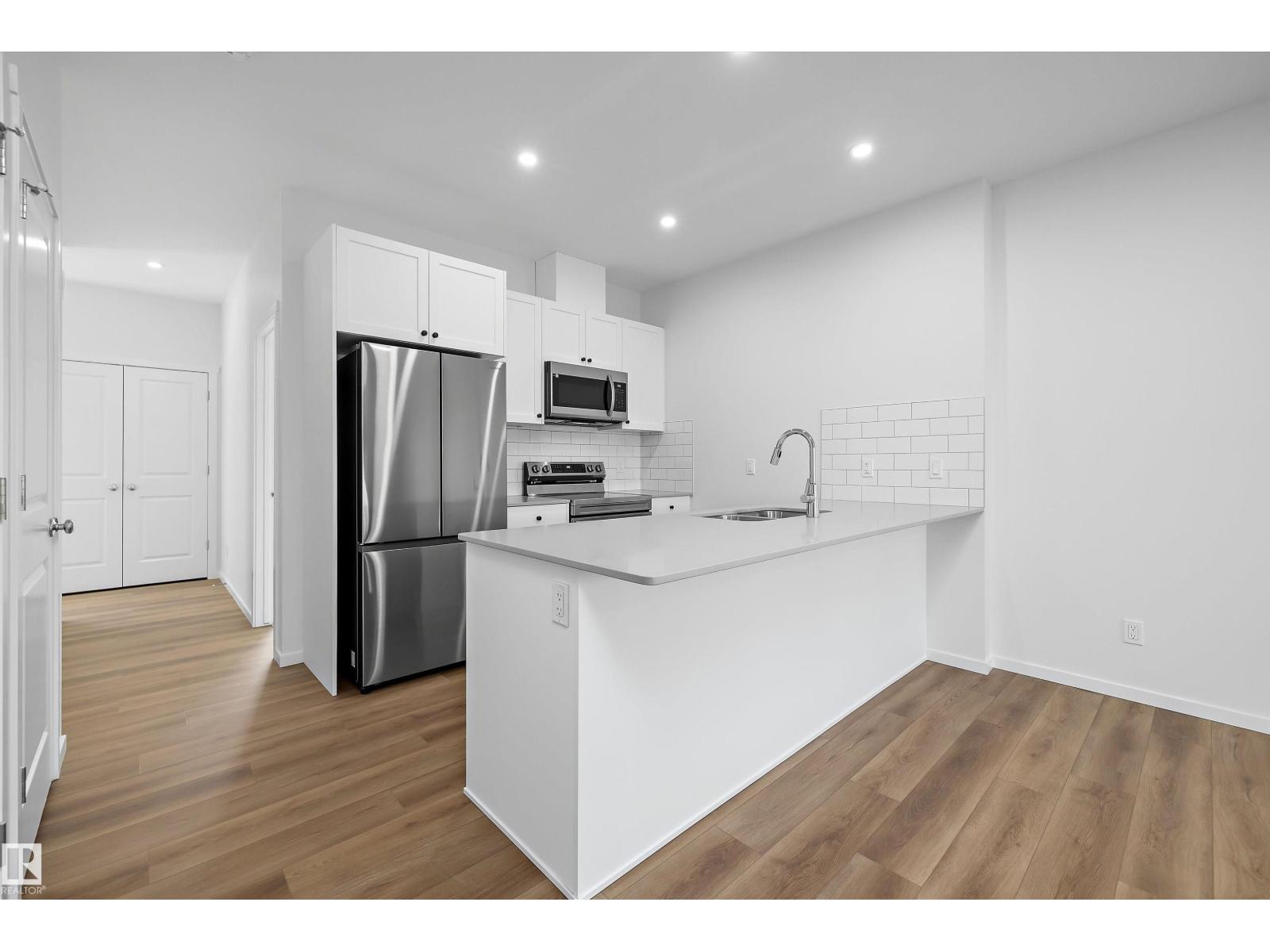9103 Elves LO NW - 10