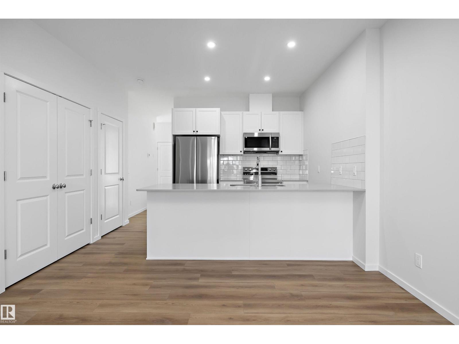 9103 Elves LO NW - 11