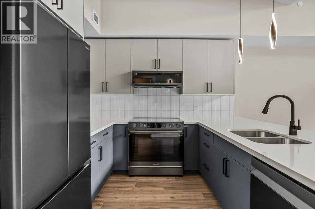 1 Industrial Place, Canmore, Alberta, T1W1Y1, Canmore, Alberta — photo 3 of 5