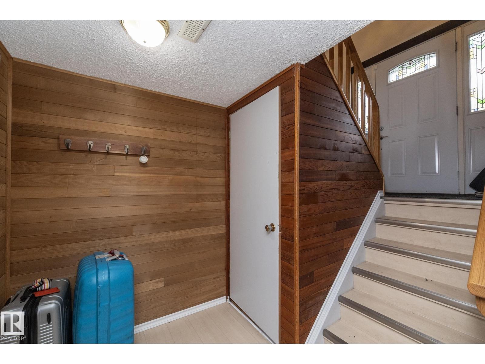 15312 109 AV NW - 29
