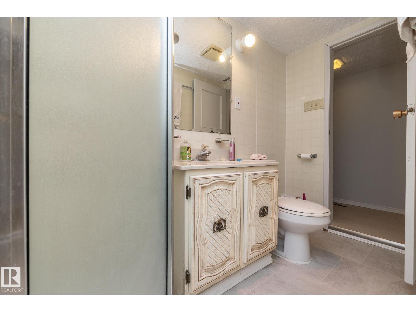 15312 109 AV NW - Image 40