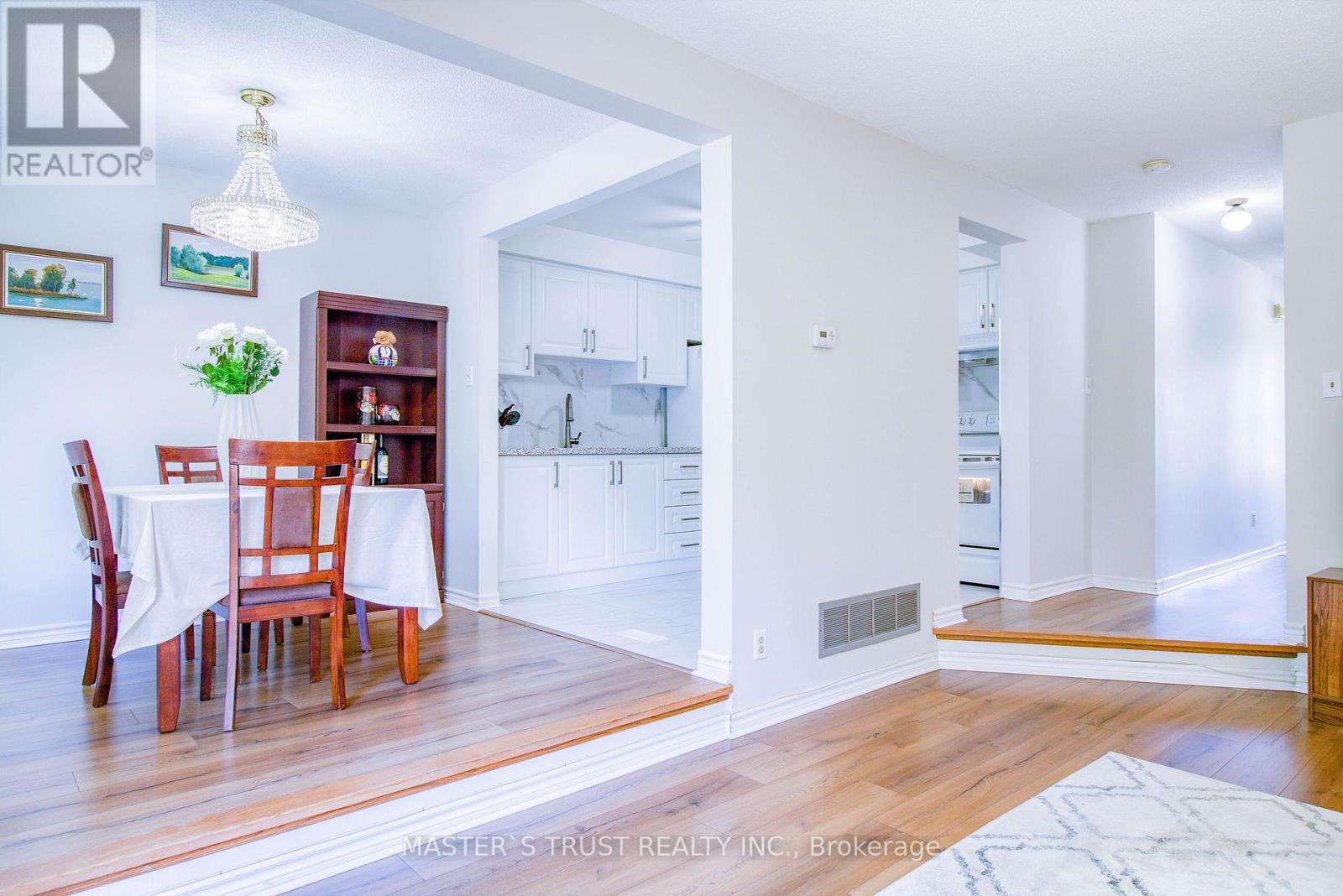 18 - 29 FUNDY BAY BOULEVARD, Toronto (Steeles) — photo 6