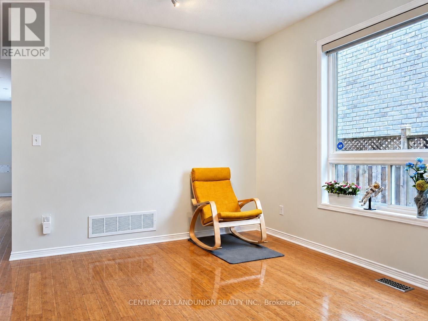 52 KENTLEY STREET, Markham (Berczy) — photo 3