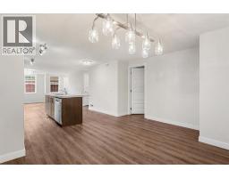 Living room - 517 Mckenzie Towne Close Se, Calgary, AB T2Z1A7 Photo 6