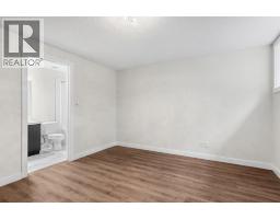 517 Mckenzie Towne Close Se, Calgary, AB T2Z1A7 Photo 14