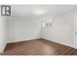 517 Mckenzie Towne Close Se, Calgary, AB T2Z1A7 Photo 12