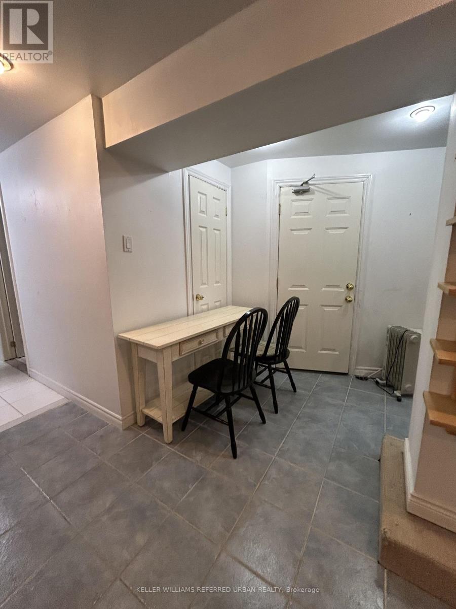 63 HILTON AVENUE, Toronto (Casa Loma) — photo 11