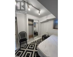 63 Hilton Avenue, Toronto, ON M5R3E5 Photo 13