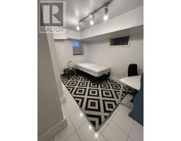 63 Hilton Avenue, Toronto, ON M5R3E5 Photo 14
