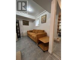 63 Hilton Avenue, Toronto, ON M5R3E5 Photo 9