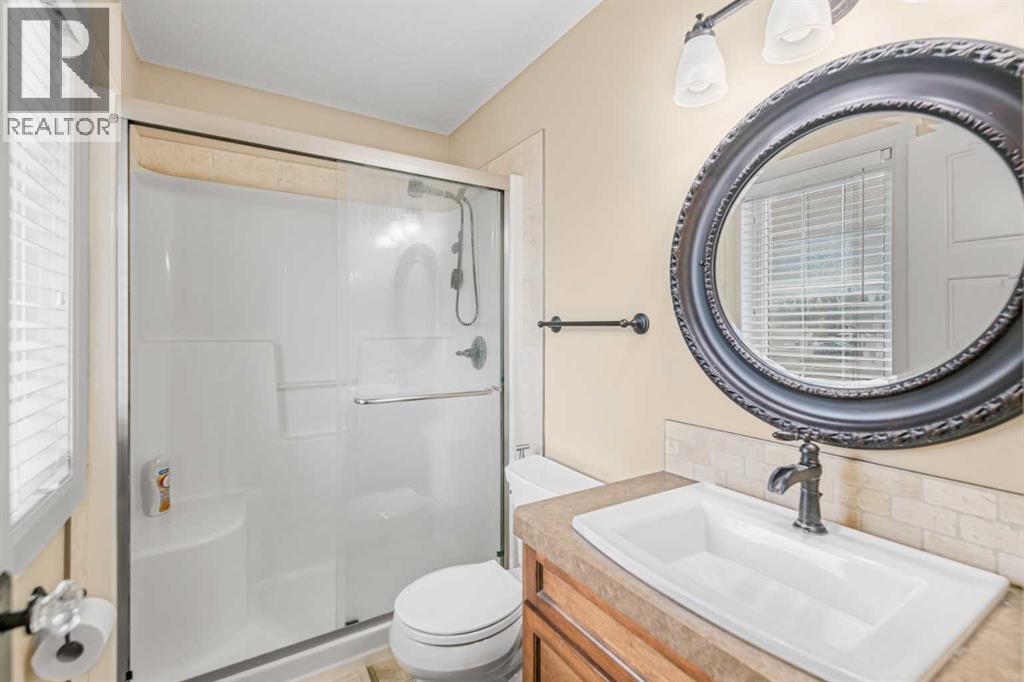 Listing photo – 14 Windermere Close, Red Deer