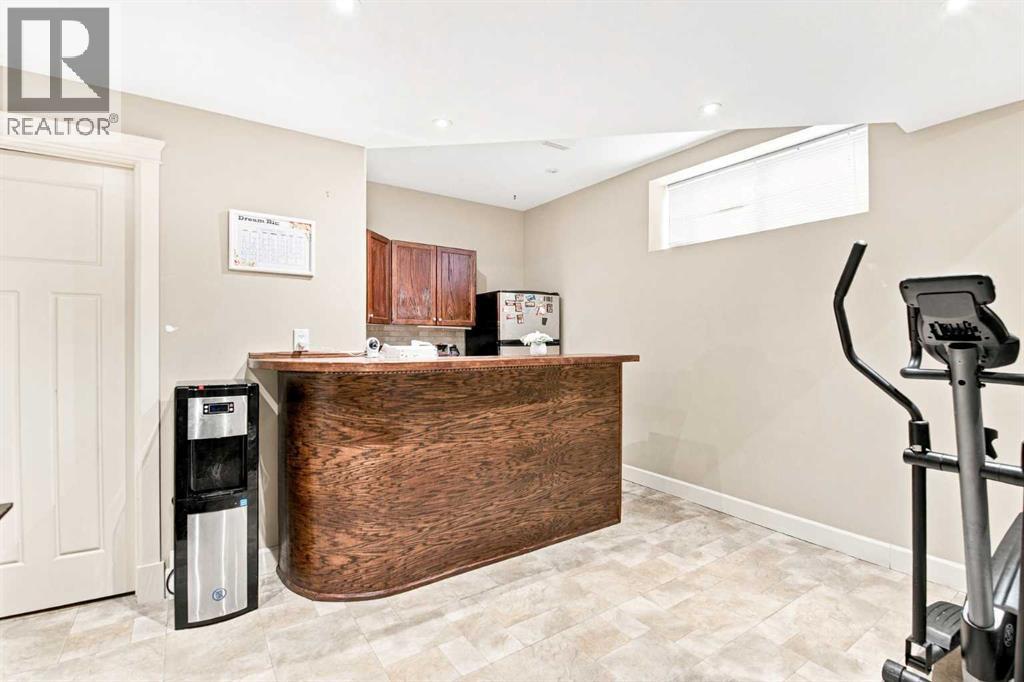 Listing photo – 14 Windermere Close, Red Deer