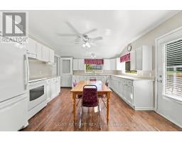 8 Maria Street, Penetanguishene, ON L9M1L6 Photo 18