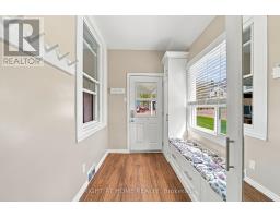 8 Maria Street, Penetanguishene, ON L9M1L6 Photo 23