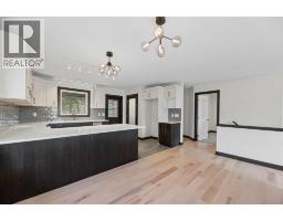 Family room - 1525 Mary Place, Didsbury, AB T0M0W0 Photo 8