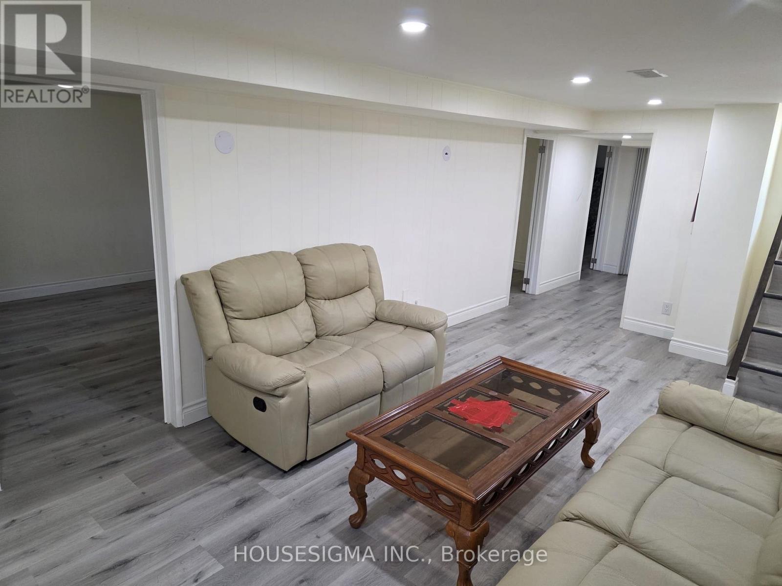 Photo of 51 Axsmith Crescent