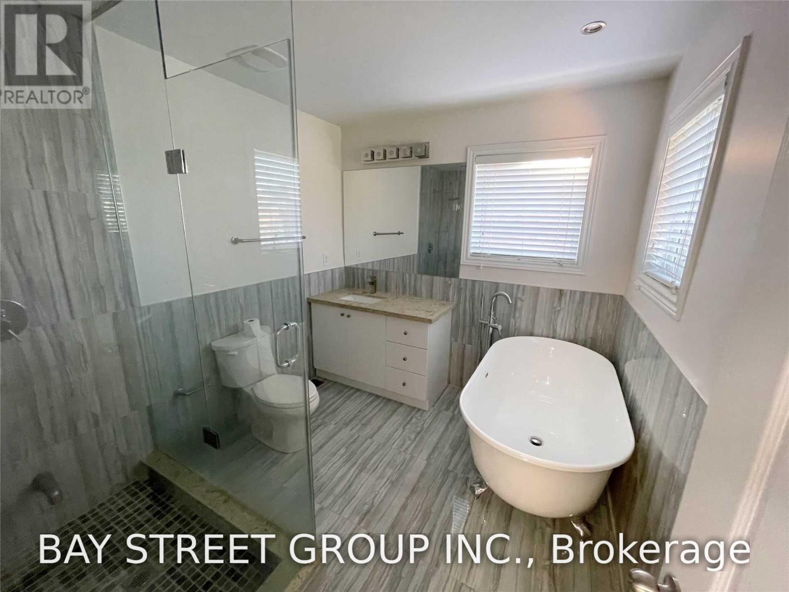 18 RIVER FOREST STREET, Markham (Rouge Fairways) — photo 8