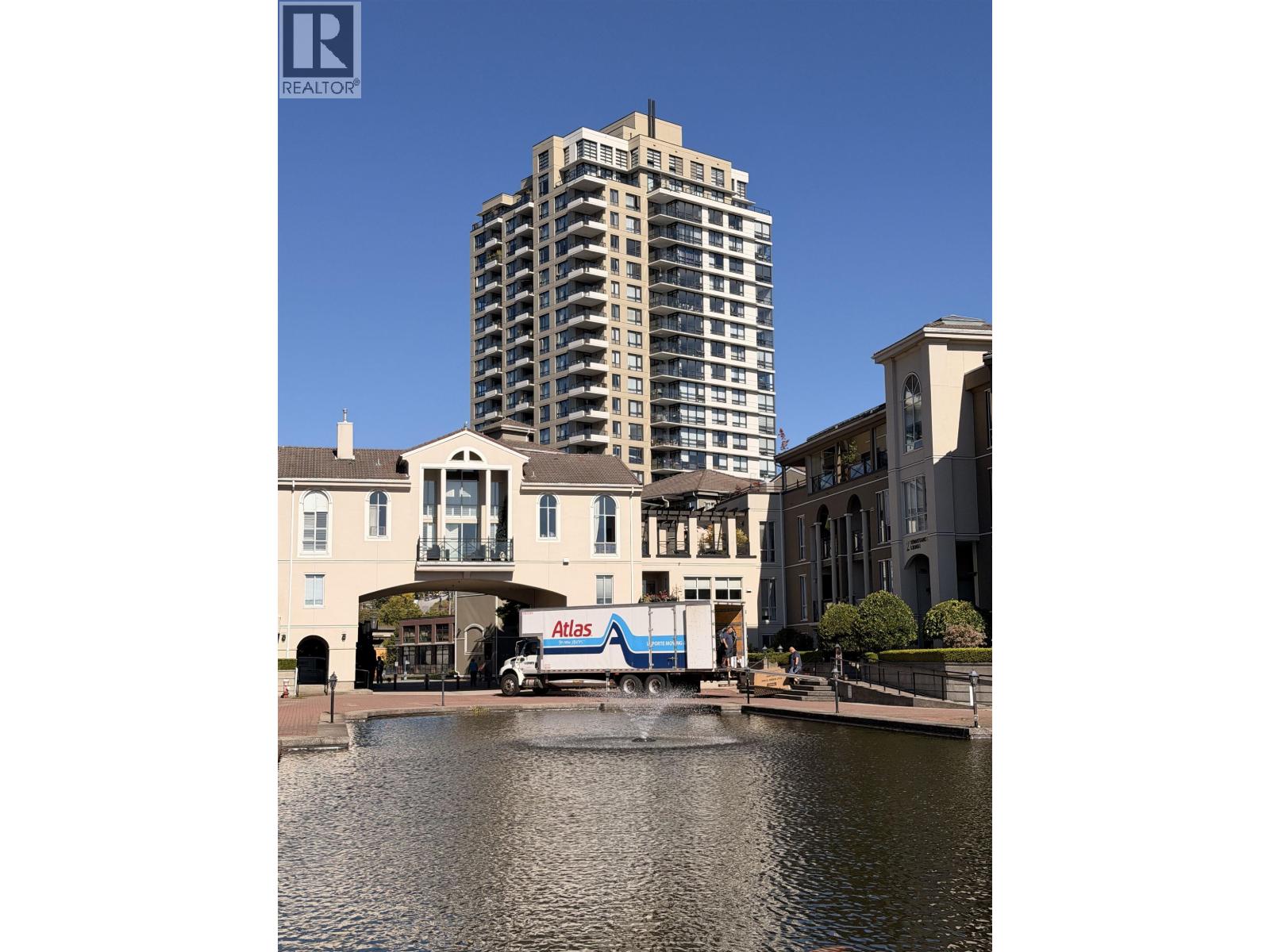 1 RENAISSANCE Square, New Westminster, British Columbia, V3M0B6, New Westminster, British Columbia — photo 3 of 5