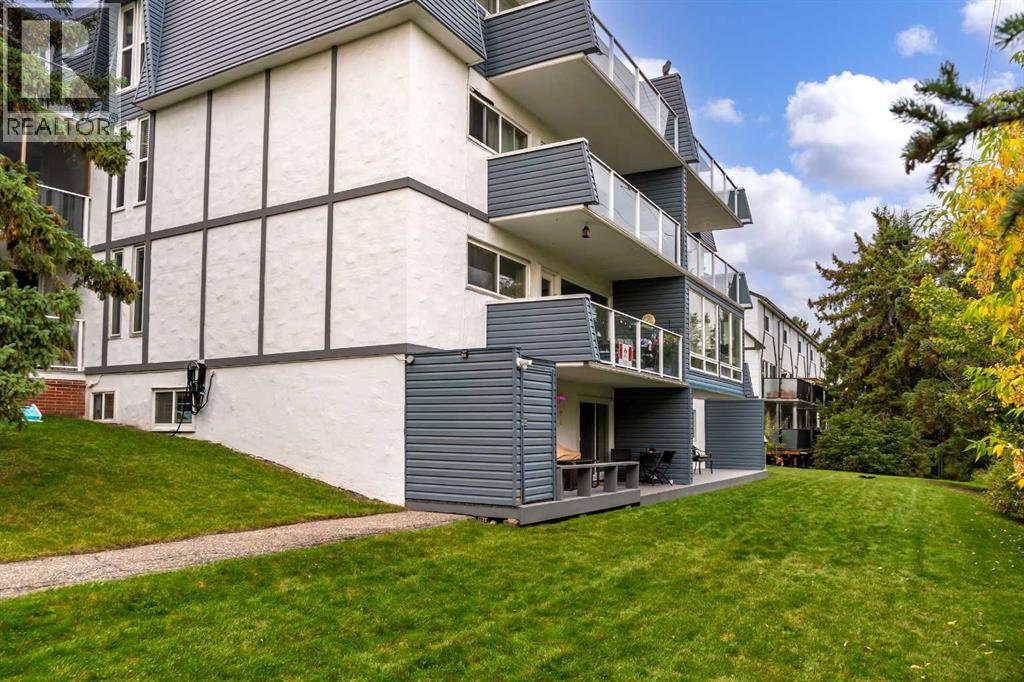 301, 312 Cedar Crescent SW - photo 24