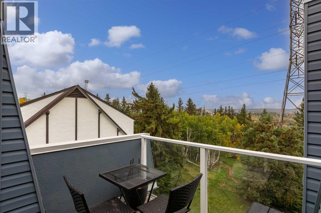 301, 312 Cedar Crescent SW - photo 5
