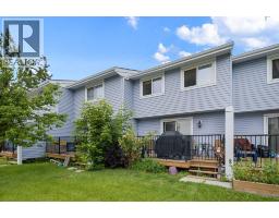 3, 195 Manora Place NE - photo 5
