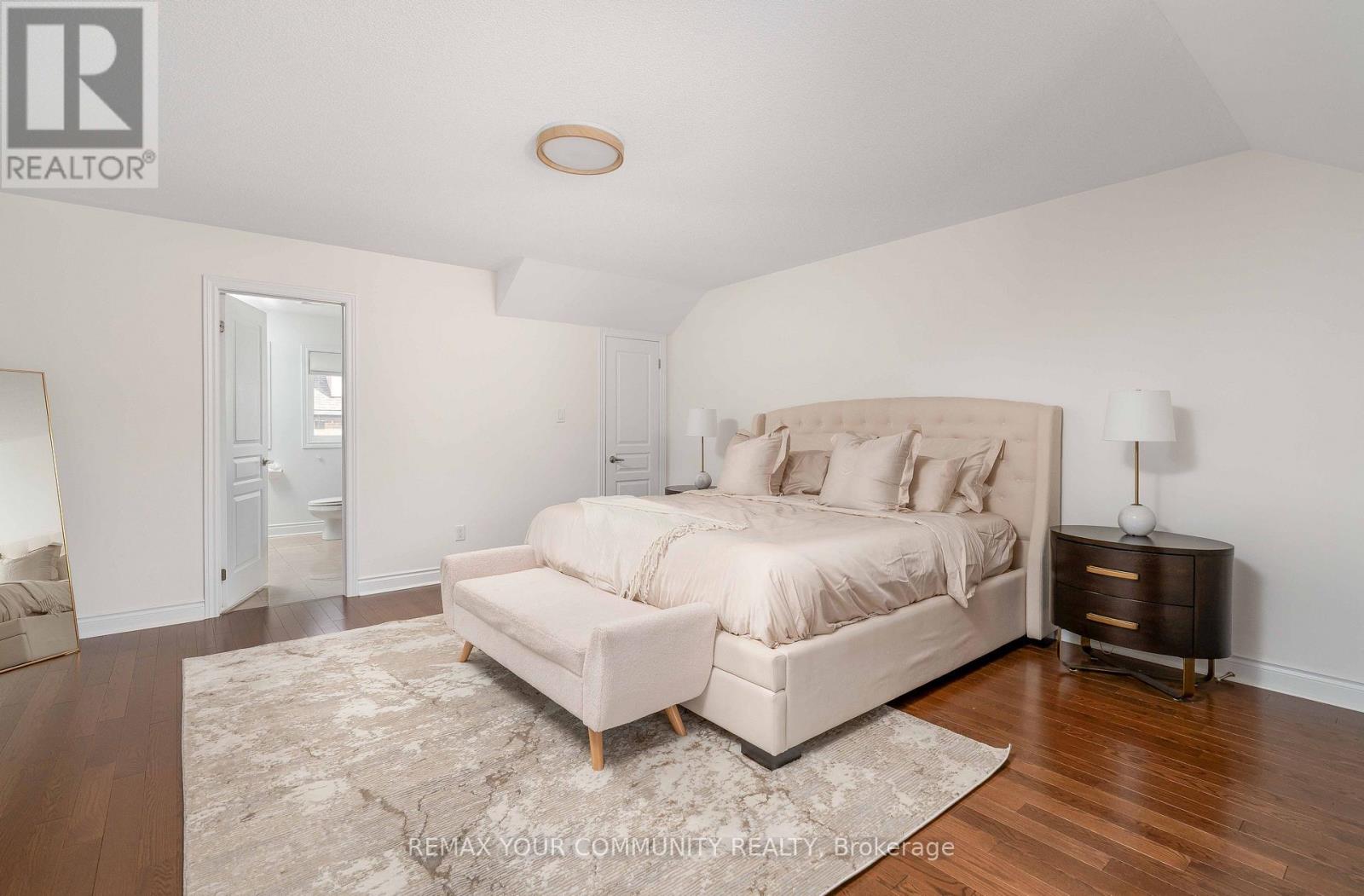 24 GALA LANE - Image 22