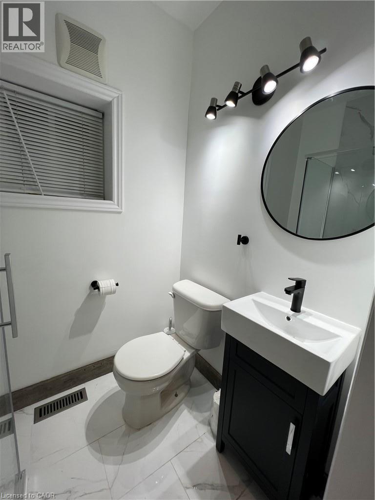 16 ALMA Street N - Image 34