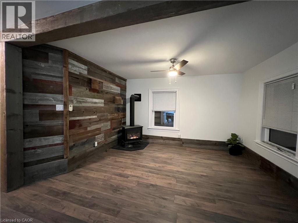 16 ALMA Street N - Image 40