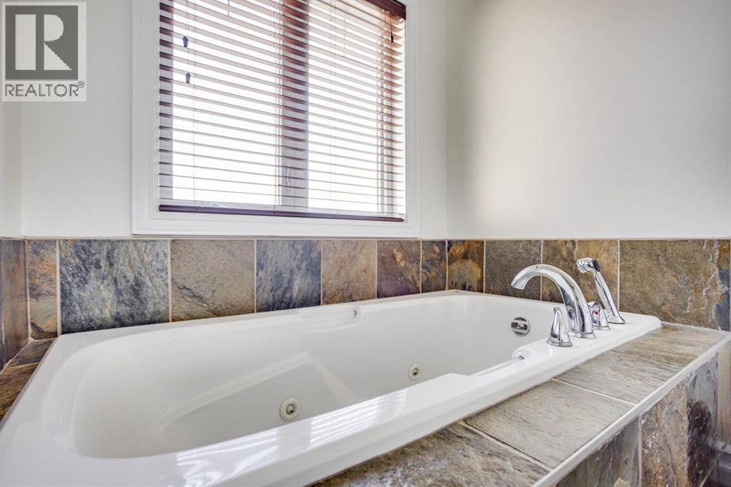 165 Lynx Crescent - Image 23