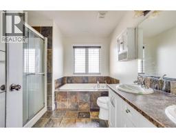 165 Lynx Crescent, Fort Mcmurray, AB T9K0C5 Photo 22