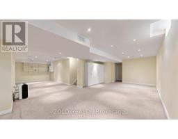 19 Waldron Crescent, Richmond Hill, ON L4E4A3 Photo 36