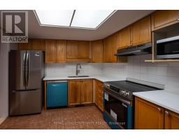 79 Forestglade Crescent, Ottawa, ON K1G5X4 Photo 6