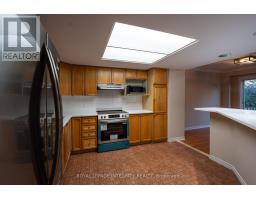 79 Forestglade Crescent, Ottawa, ON K1G5X4 Photo 7