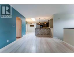 352 CROCUS Terrace W - photo 7