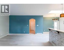 352 CROCUS Terrace W - photo 9