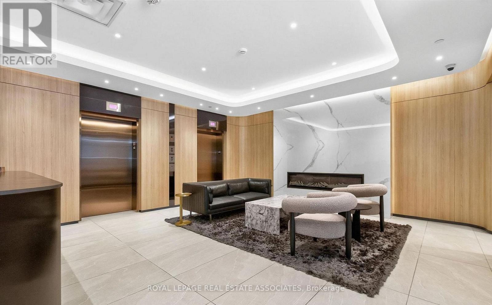 409 - 185 ALBERTA AVENUE, Toronto (Oakwood Village) — photo 12