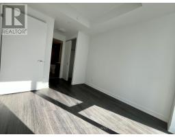 409 - 185 Alberta Avenue, Toronto, ON M6C1C5 Photo 7
